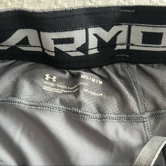 Under Armour Mens “UCLA Basketball” Grey Basketball Style Shorts | Size Medium - Picture 4 of 4